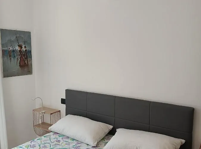 Appartement Per 4, Metro B Monti Tiburtini, Ac, Wi-fi *