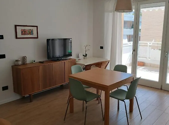 Per 4, Metro B Monti Tiburtini, Ac, Wi-fi Appartement *